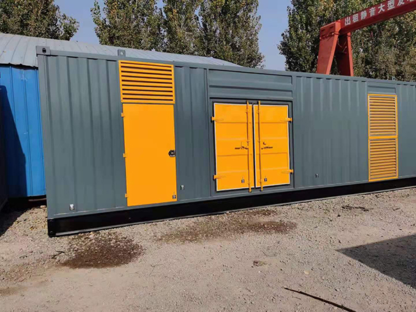宽城300kw 柴油发电机组用多大的空气开关？
